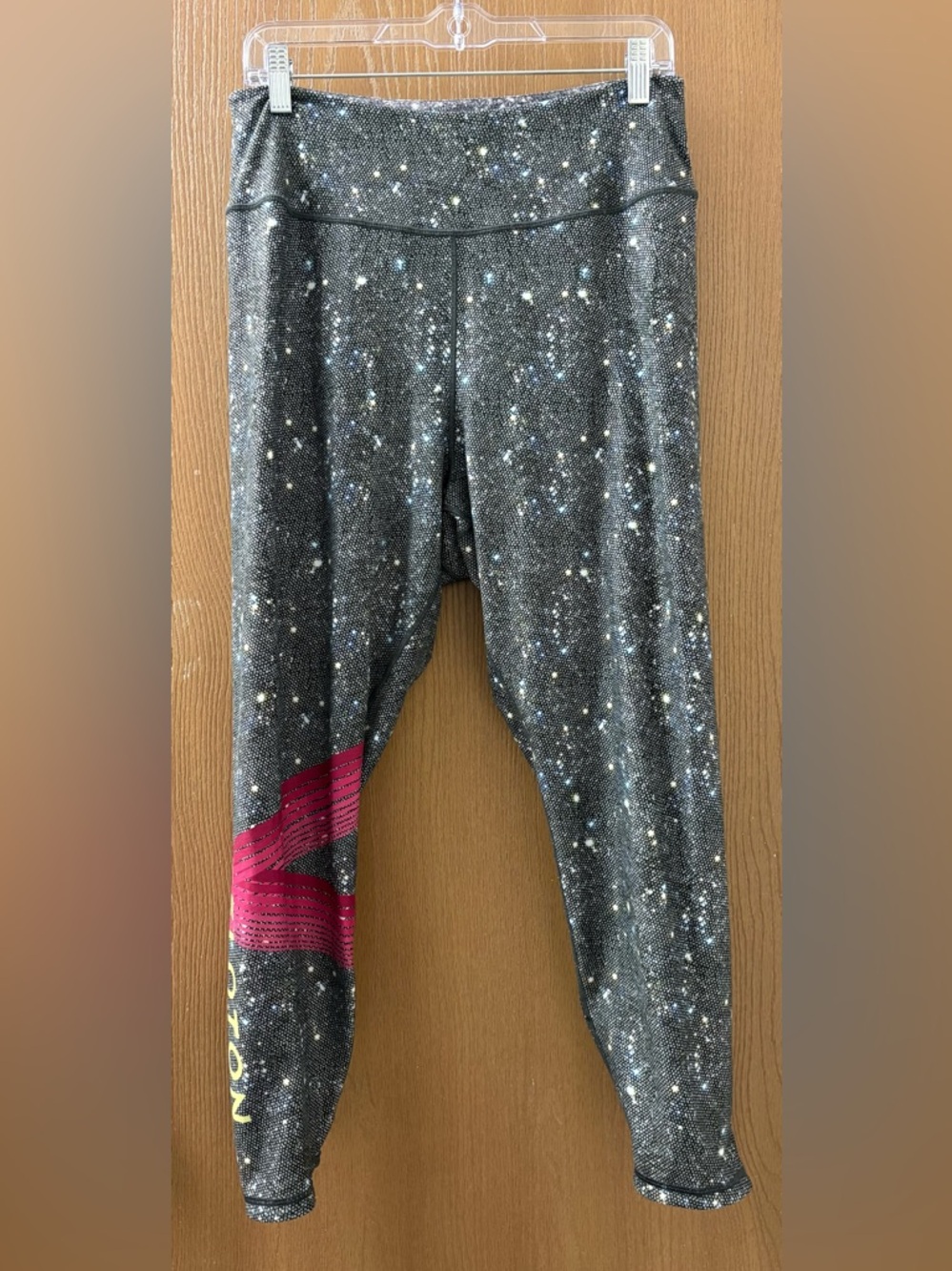 Peloton WearIt To Heart Girls Night Out Full Length Workout Leggings